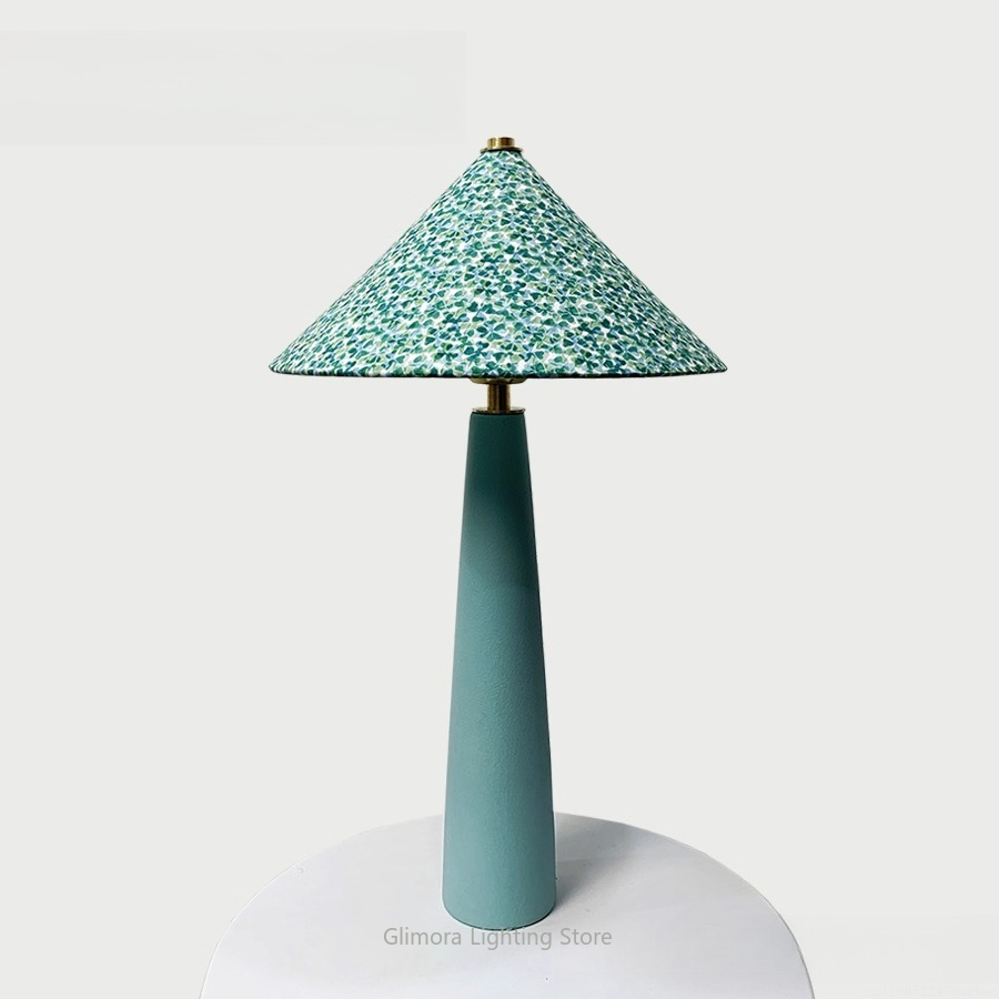 Century Textile & Sewing Supply - Teal Şemsiye Şeklinde Masa Lambası: Orta