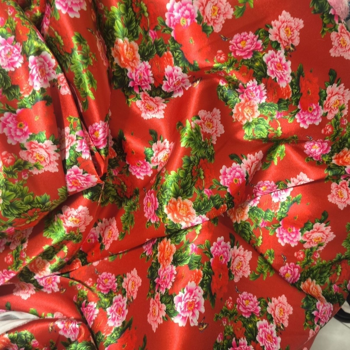 Çiçek Desenli Asetat Saten Kum - Sewing And Textile incelemesi ve fiyatı
